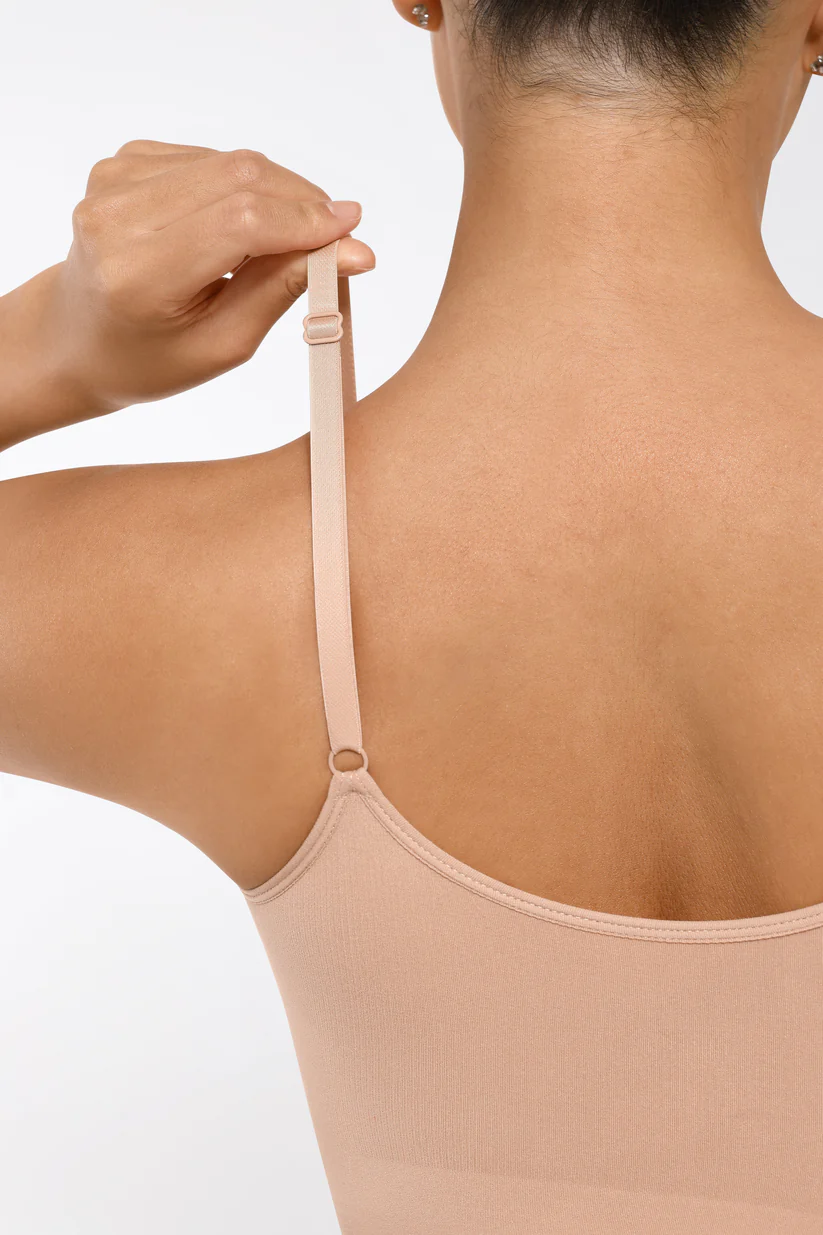 Shaping Bodysuit – Tummy Control & Push-Up Butt Lift Design